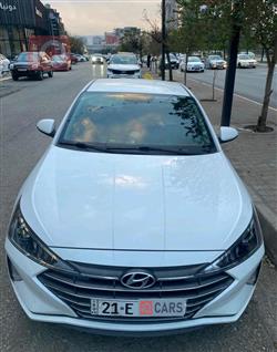 Hyundai Elantra 2019