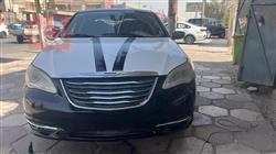 2010 كرايسلر 200