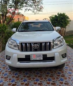 2013 تويوتا لاندكروزر برادو