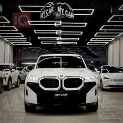 2023 بي ام دبليو XM