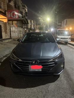 Hyundai Elantra 2019