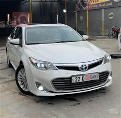 2013 تويوتا أفالون