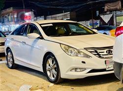 Hyundai Sonata 2011