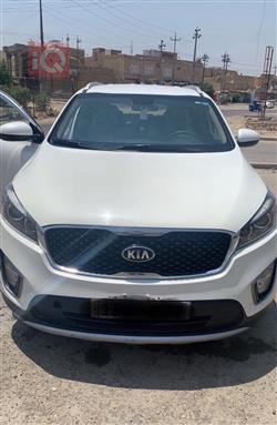 2016 كيا سورينتو