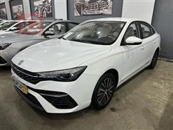 2025 ام جي 5 بلس