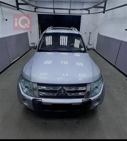 2008 ميتسوبيشي باجيرو