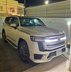 Toyota Land Cruiser 2023