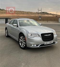 Chrysler 300 2020