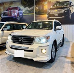 Toyota Land Cruiser 2013