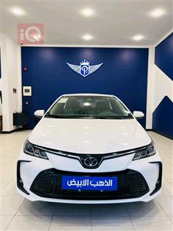 2025 تويوتا كورولا