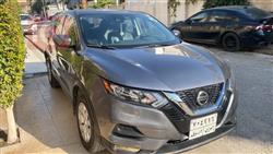 2020 نيسان روج سبورت