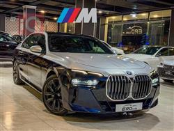 BMW 7-Series 2023
