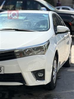 2015 تويوتا كورولا