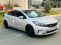 2017 كيا فورتي