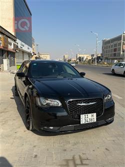 2019 كرايسلر 300