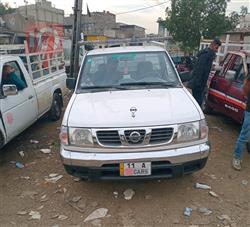 2002 نيسان بيك اب