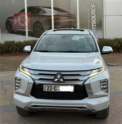 Mitsubishi Pajero 2020