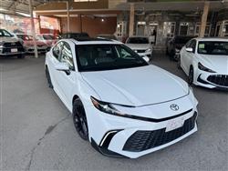 Toyota Camry 2025