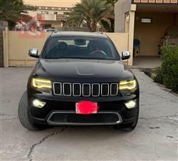 2017 جيب جراند شيروكي