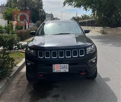 2018 جيب كومباس