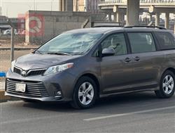 Toyota Sienna 2019