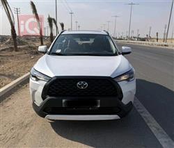 2024 تويوتا كورولا كروس