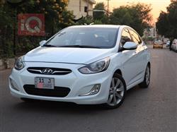 Hyundai Accent 2013