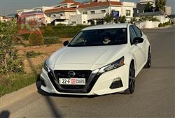 2020 نيسان ألتيما