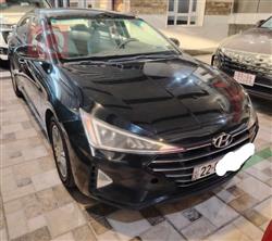 Hyundai Elantra 2020