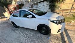 2015 تويوتا كورولا