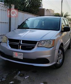 2012 دودج جراند كارافان