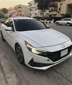 2022 هيونداي النترا