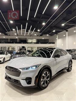 2024 فورد موستانج Mach-E