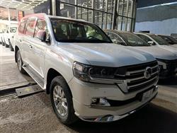 2017 تويوتا لاندكروزر