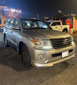 2012 تويوتا لاندكروزر