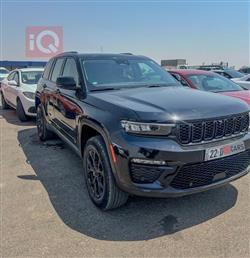 2022 جيب جراند شيروكي