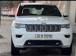 2021 جيب جراند شيروكي