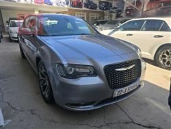 Chrysler 300 2018