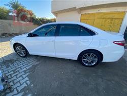 2017 تويوتا كامري