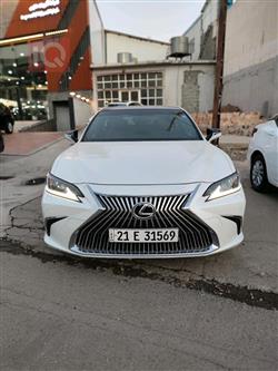 Lexus ES 2021