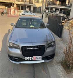 Chrysler 300 2018