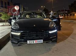 Porsche Cayenne 2016