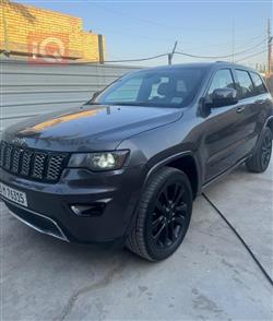 2018 جيب جراند شيروكي