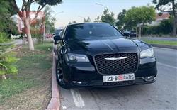Chrysler 300 2018