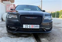 Chrysler 300 2021