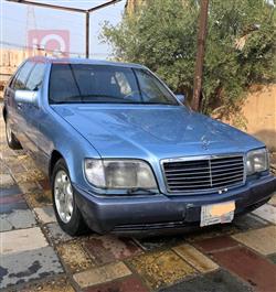 1991 مرسيدس بنز E-Class