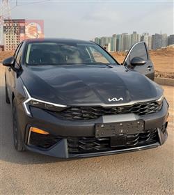 Kia K5 2025