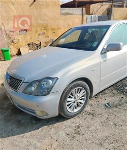 Toyota Crown 2004