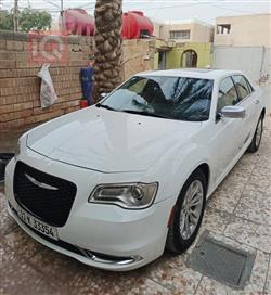 Chrysler 300 2016