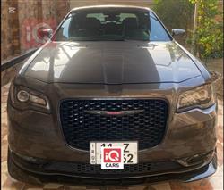 Chrysler 300 2023